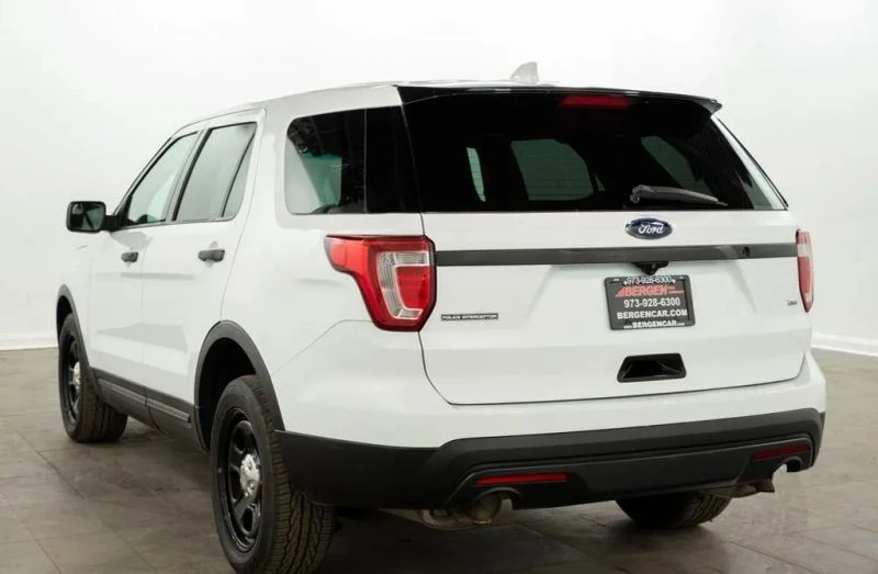 2017 Ford Explorer 5th Gen - Image 11 of 12