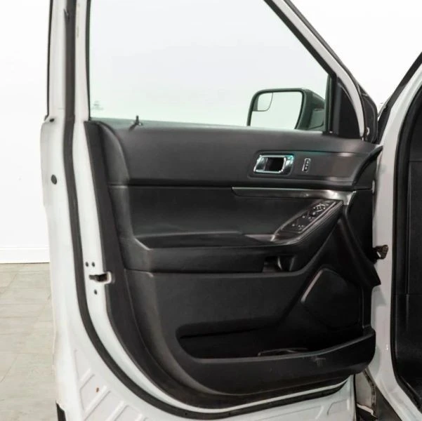 2017 Ford Explorer 5th Gen - Image 7 of 12