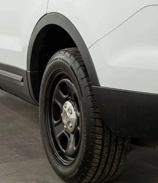 2017 Ford Explorer 5th Gen - Image 9 of 12