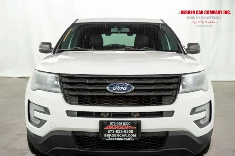 2017 Ford Explorer 5th Gen - Image 2 of 12