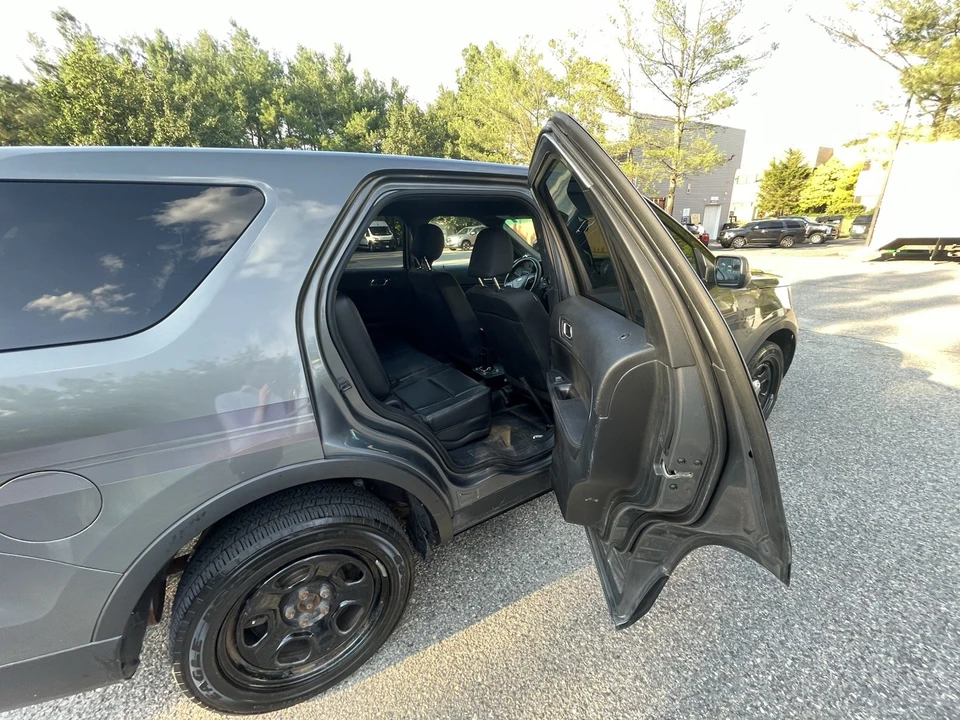 2017 Ford Explorer 5th Gen - Image 6 of 10