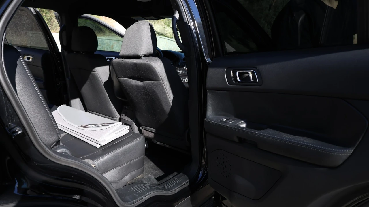 2017 Ford - Image 19 of 23