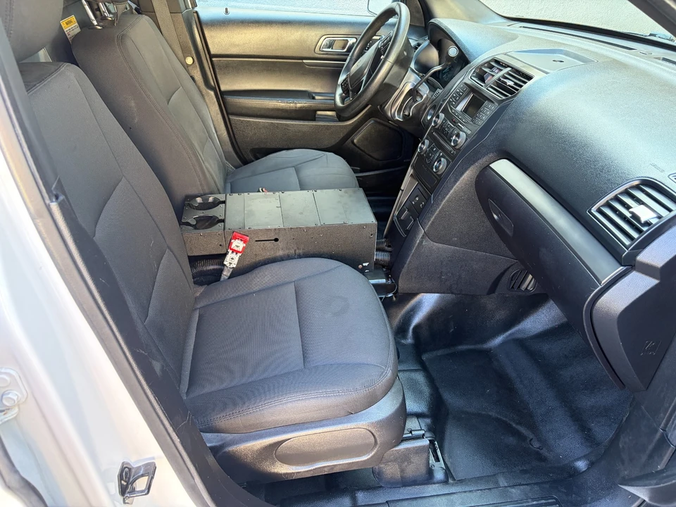 2017 Ford Explorer 5th Gen - Image 16 of 21