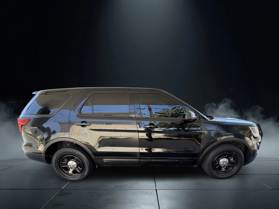2017 Ford Explorer 5th Gen - Image 4 of 17