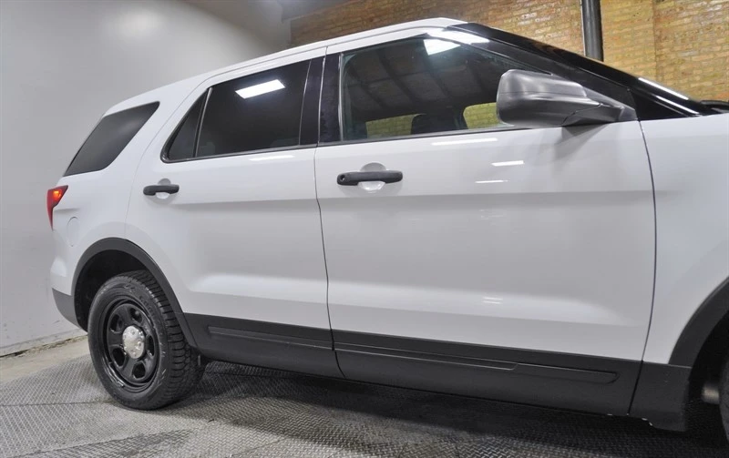 2017 Ford Explorer 5th Gen - Image 9 of 12