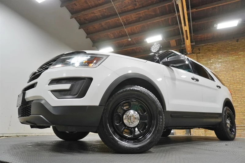 2017 Ford Explorer 5th Gen - Image 3 of 21