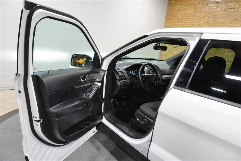 2017 Ford Explorer 5th Gen - Image 19 of 31
