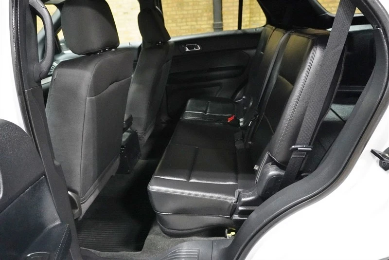2017 Ford Explorer 5th Gen - Image 30 of 31
