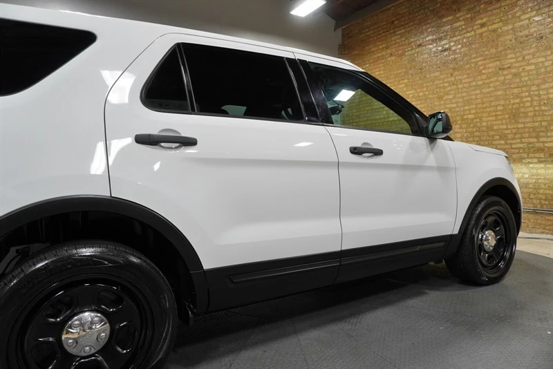 2017 Ford Explorer 5th Gen - Image 13 of 31