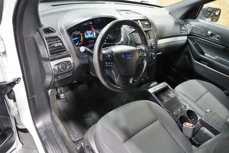 2017 Ford Explorer 5th Gen - Image 20 of 31