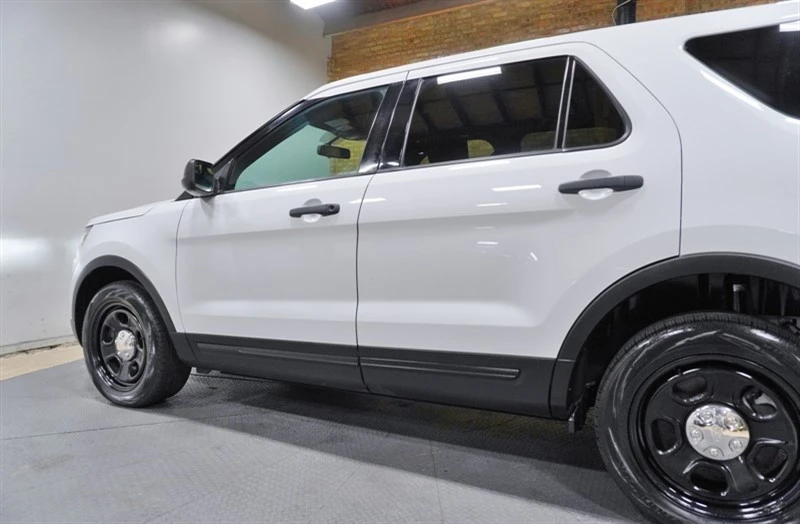 2017 Ford Explorer 5th Gen - Image 18 of 31