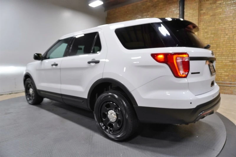 2017 Ford Explorer 5th Gen - Image 14 of 31
