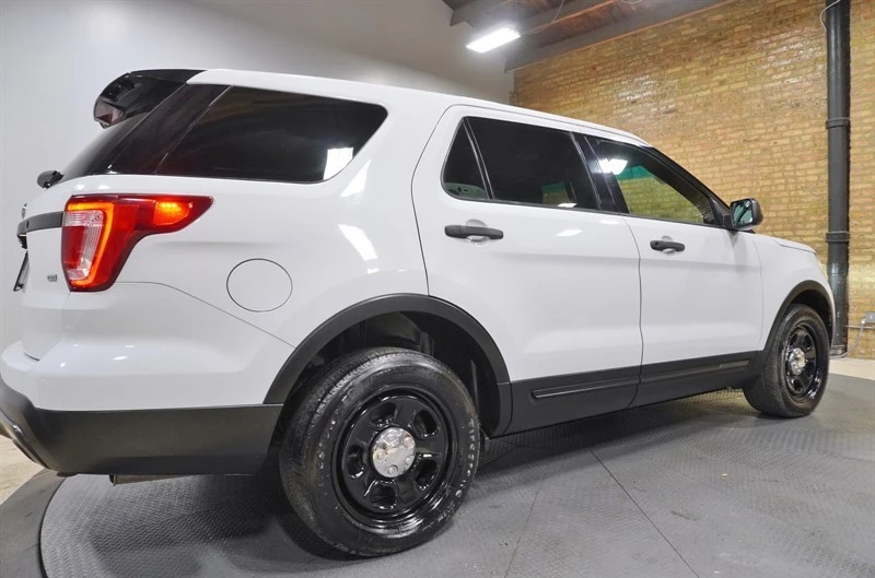 2017 Ford Explorer 5th Gen - Image 15 of 21