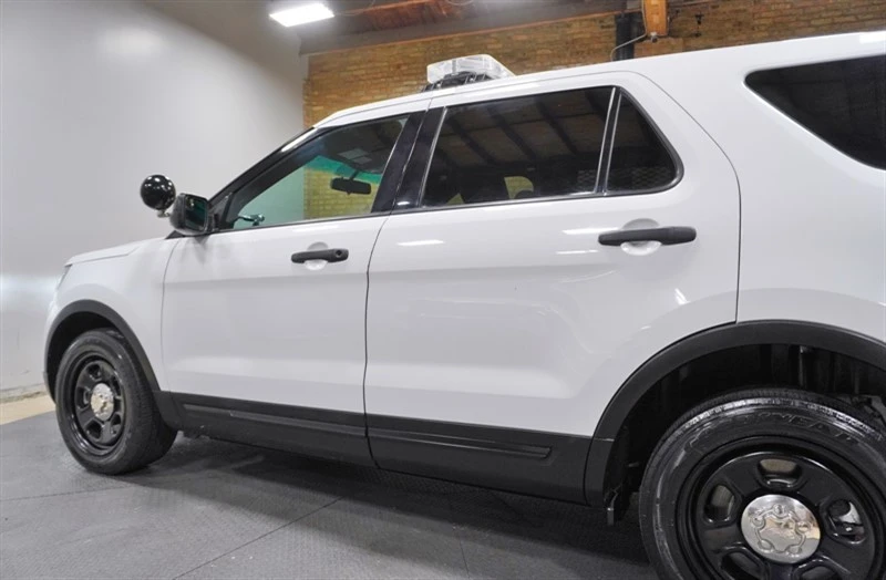 2017 Ford Explorer 5th Gen - Image 19 of 21