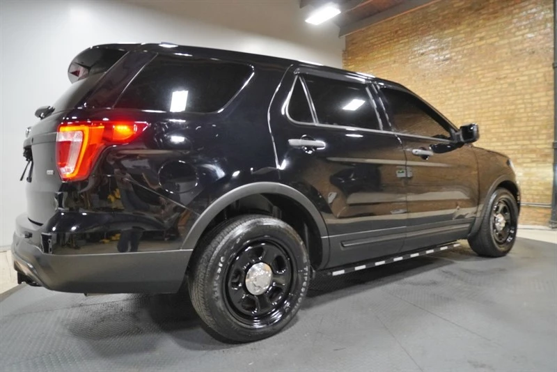 2017 Ford Explorer 5th Gen - Image 10 of 12