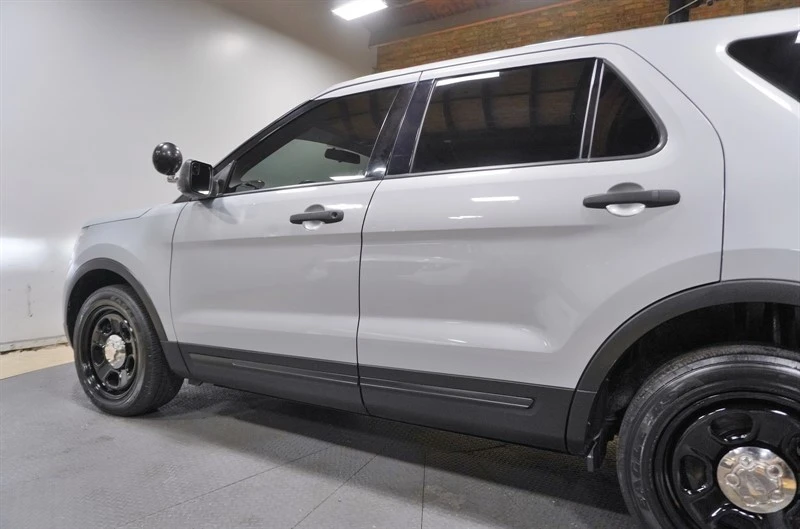 2017 Ford Explorer 5th Gen - Image 18 of 21