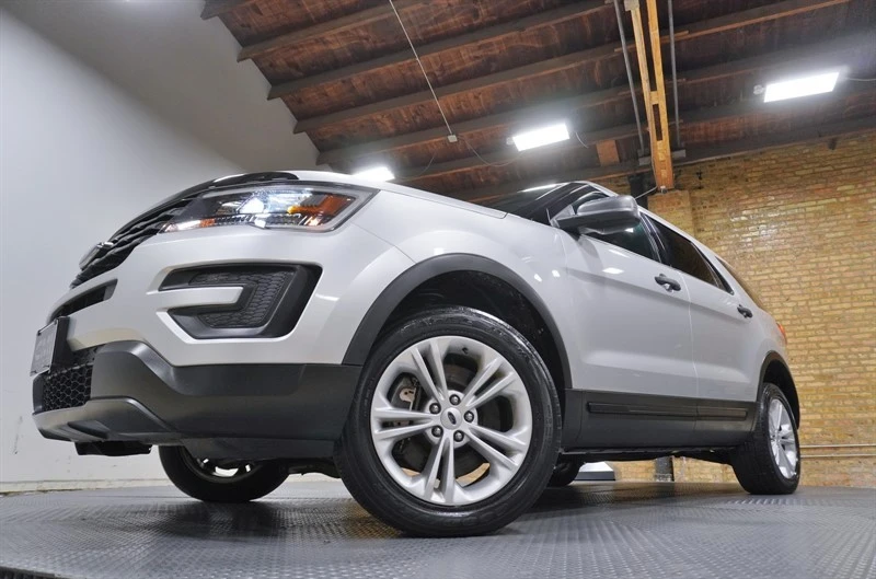 2017 Ford Explorer 5th Gen - Image 3 of 12