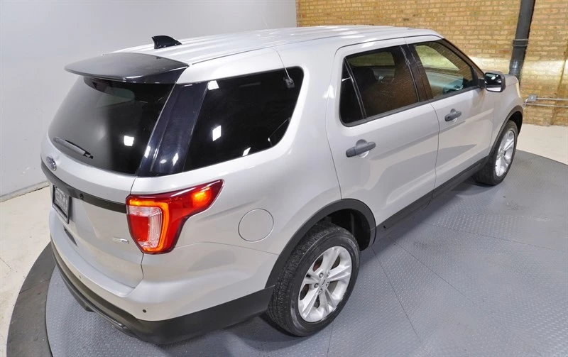 2017 Ford Explorer 5th Gen - Image 11 of 12