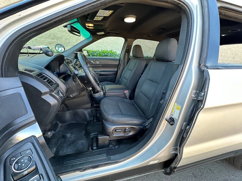 2017 Ford Explorer 5th Gen - Image 3 of 9