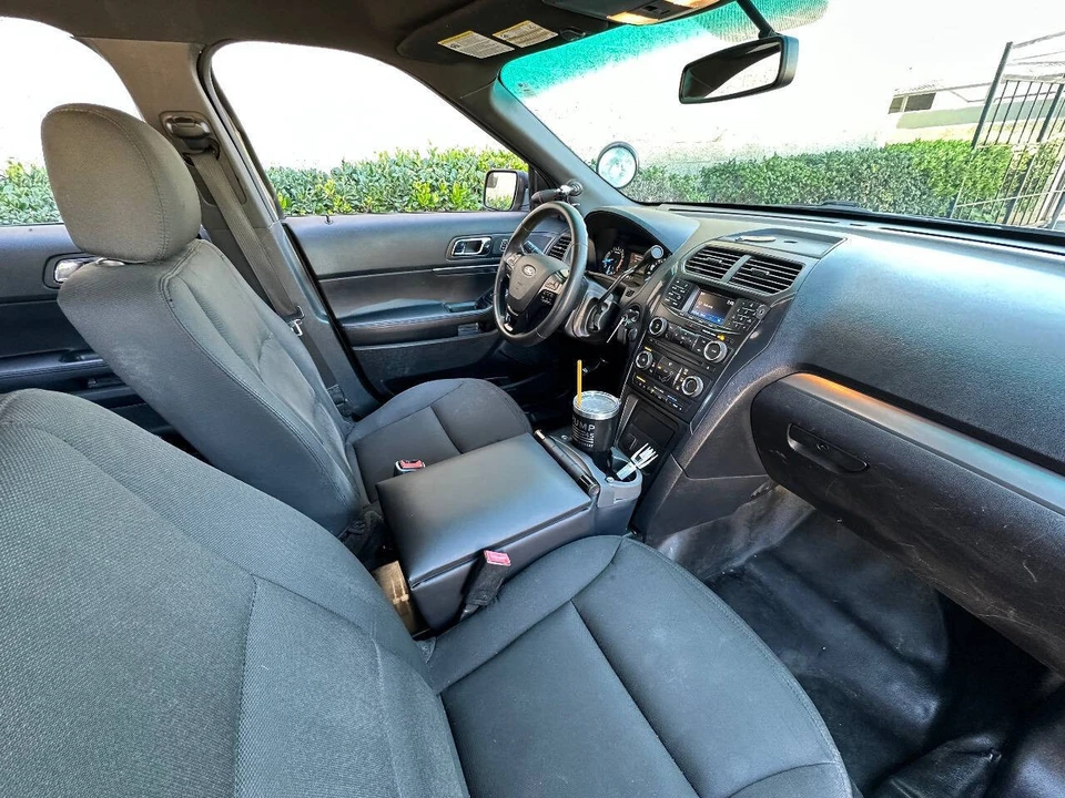 2017 Ford Explorer 5th Gen - Image 4 of 9