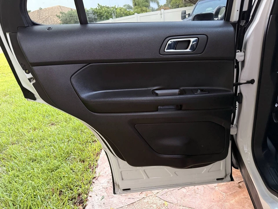 2017 Ford Explorer 5th Gen - Image 18 of 21