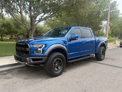 2017 Ford F-150 Super Crew Raptor