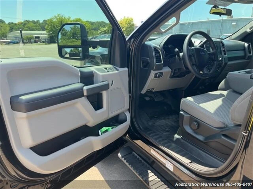 2017 Ford Super Duty 4th Gen - Image 9 of 14