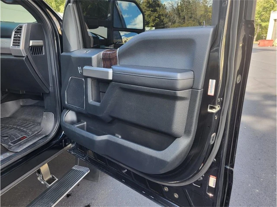 2017 Ford Super Duty 4th Gen - Image 17 of 20