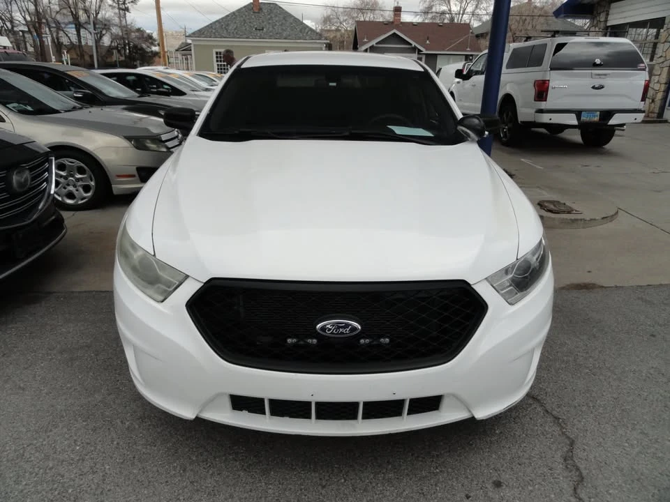 2017 Ford Taurus 6th Gen - Image 2 of 10