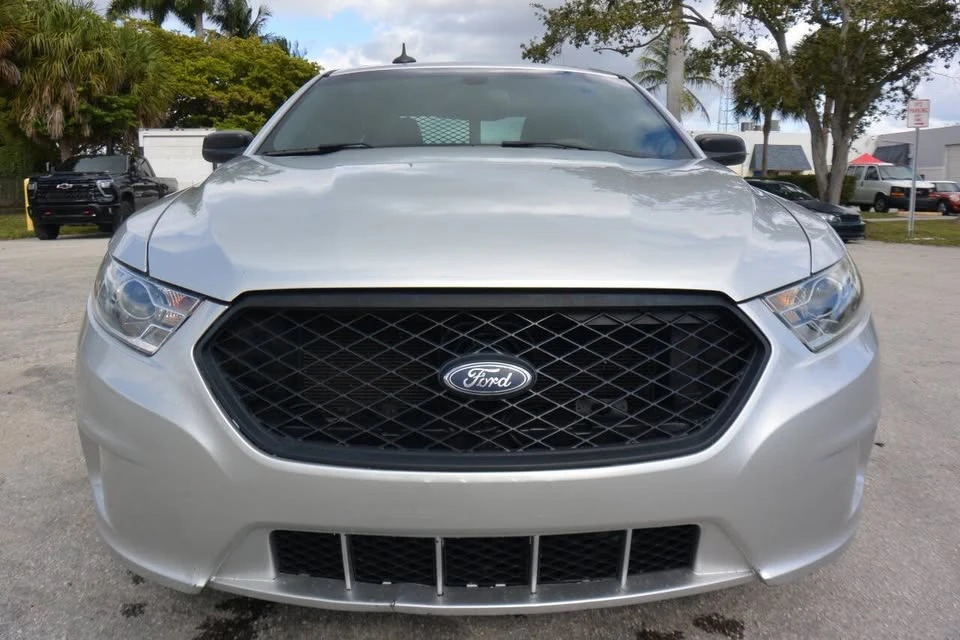 2017 Ford Taurus 6th Gen - Image 10 of 20