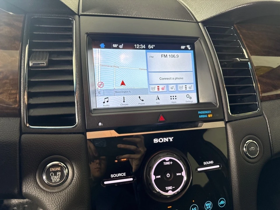 2017 Ford Taurus 6th Gen - Image 18 of 21