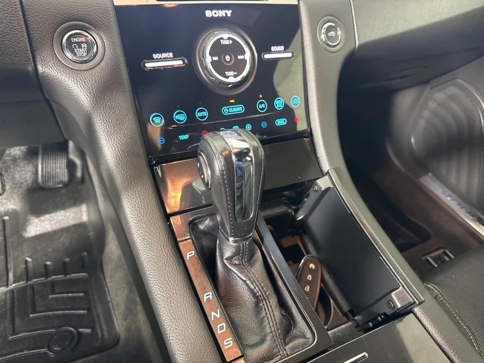 2017 Ford Taurus 6th Gen - Image 20 of 21