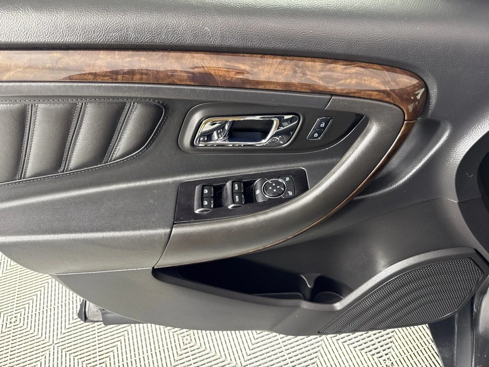 2017 Ford Taurus 6th Gen - Image 12 of 12