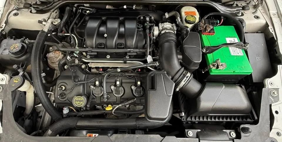 2017 Ford Taurus 6th Gen - Image 16 of 20