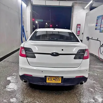 2017 Ford Taurus