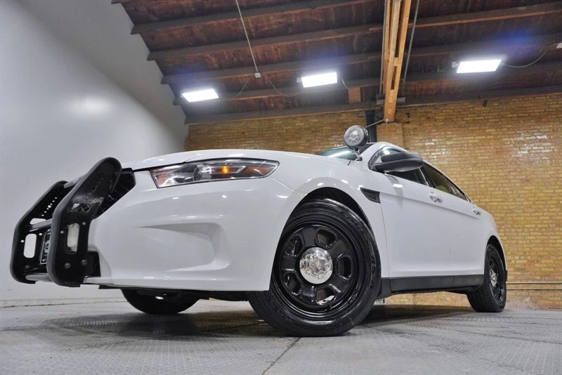 2017 Ford Taurus 6th Gen - Image 3 of 12