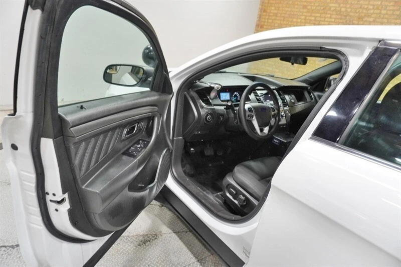 2017 Ford Taurus 6th Gen - Image 21 of 21