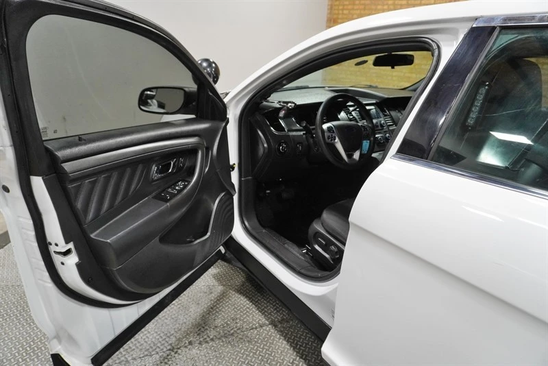 2017 Ford Taurus 6th Gen - Image 21 of 21