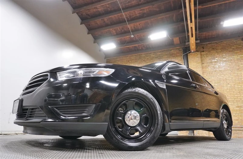 2017 Ford Taurus 6th Gen - Image 3 of 12