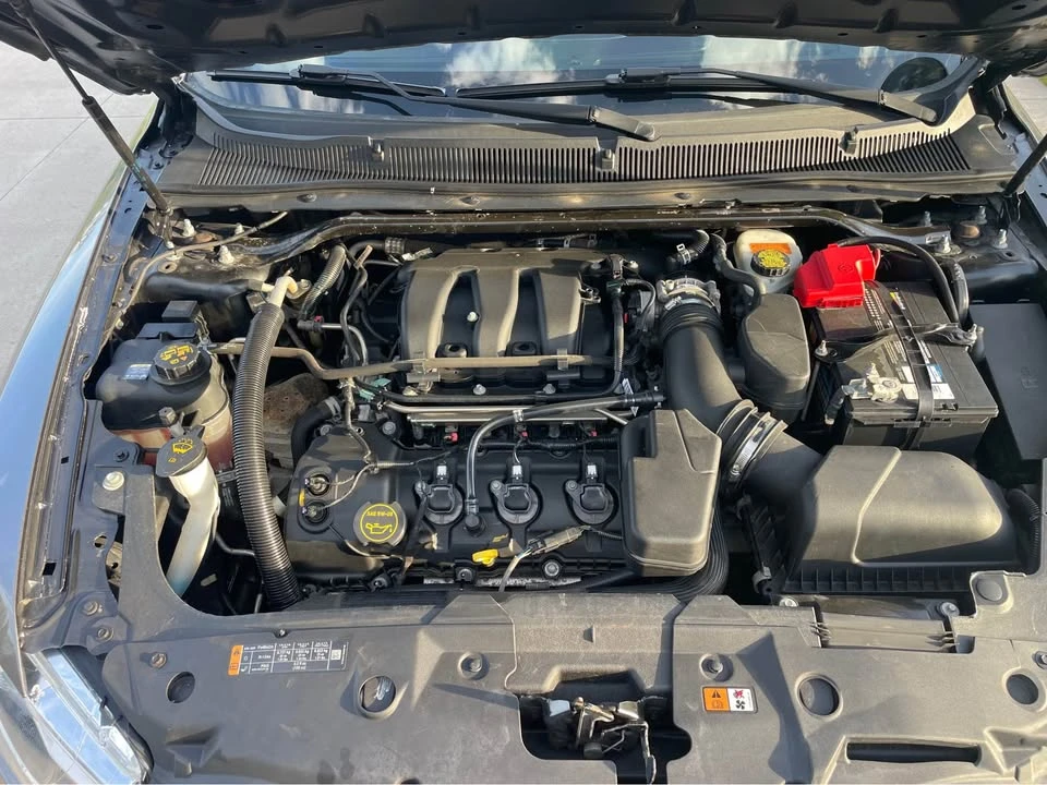 2017 Ford Taurus 6th Gen - Image 16 of 16