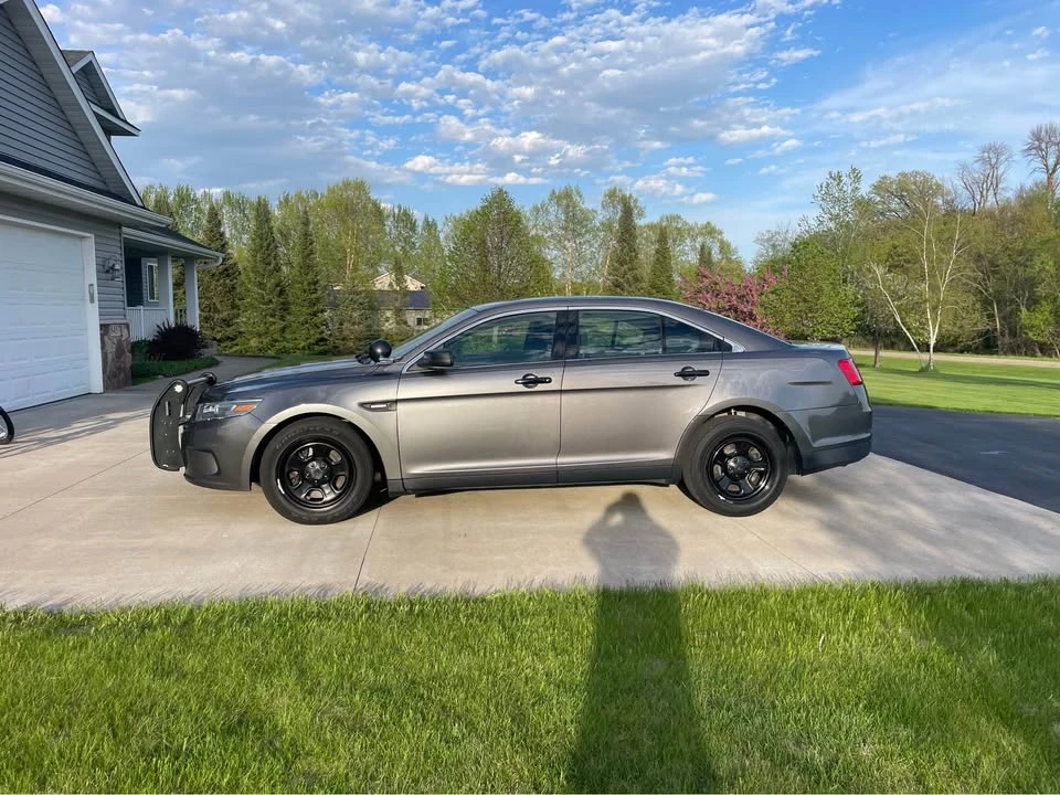 2017 Ford Taurus 6th Gen - Image 3 of 16
