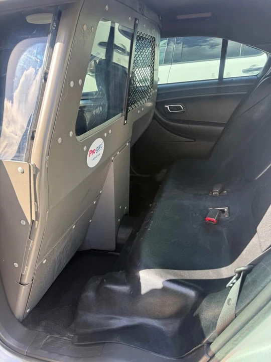 2017 Ford Taurus 6th Gen - Image 6 of 6