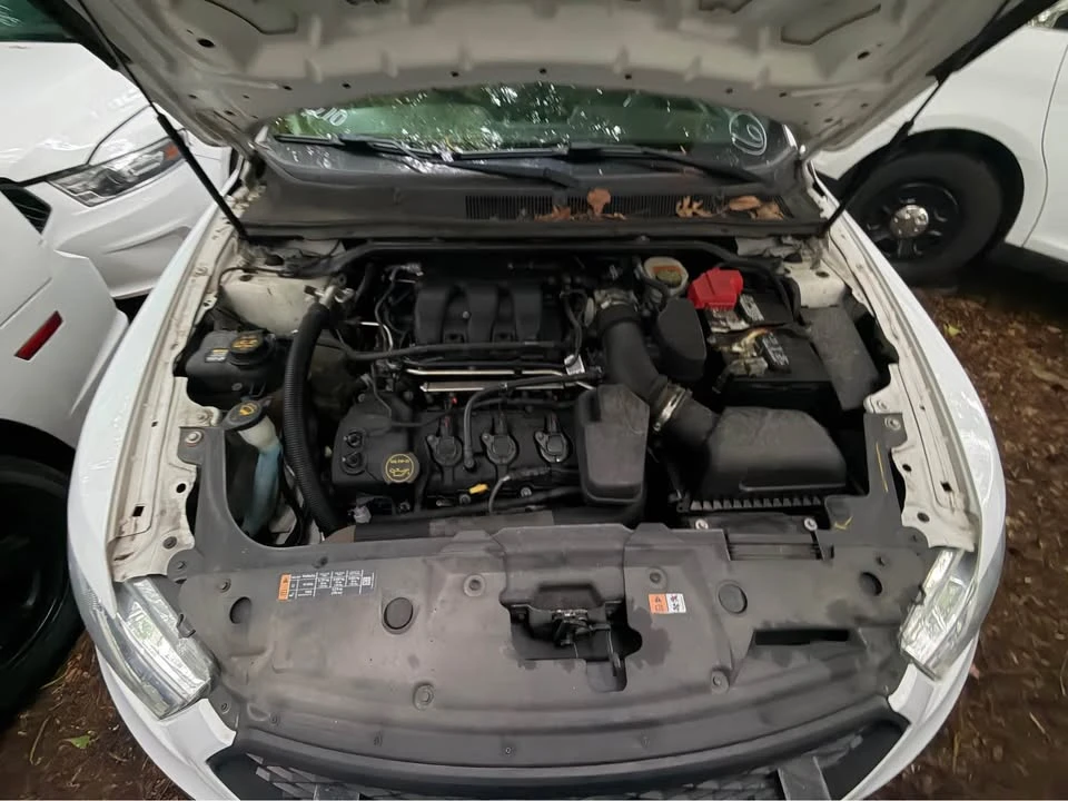 2017 Ford Taurus 6th Gen - Image 11 of 11