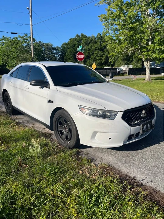 2017 Ford Taurus 6th Gen - Image 10 of 18