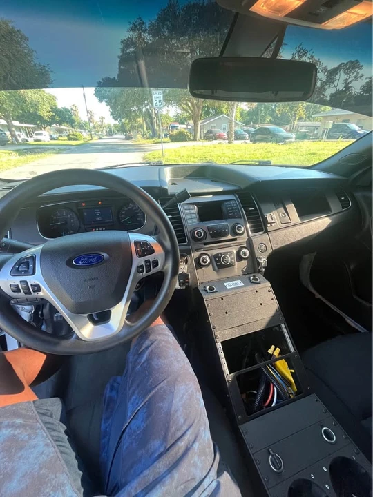 2017 Ford Taurus 6th Gen - Image 14 of 18