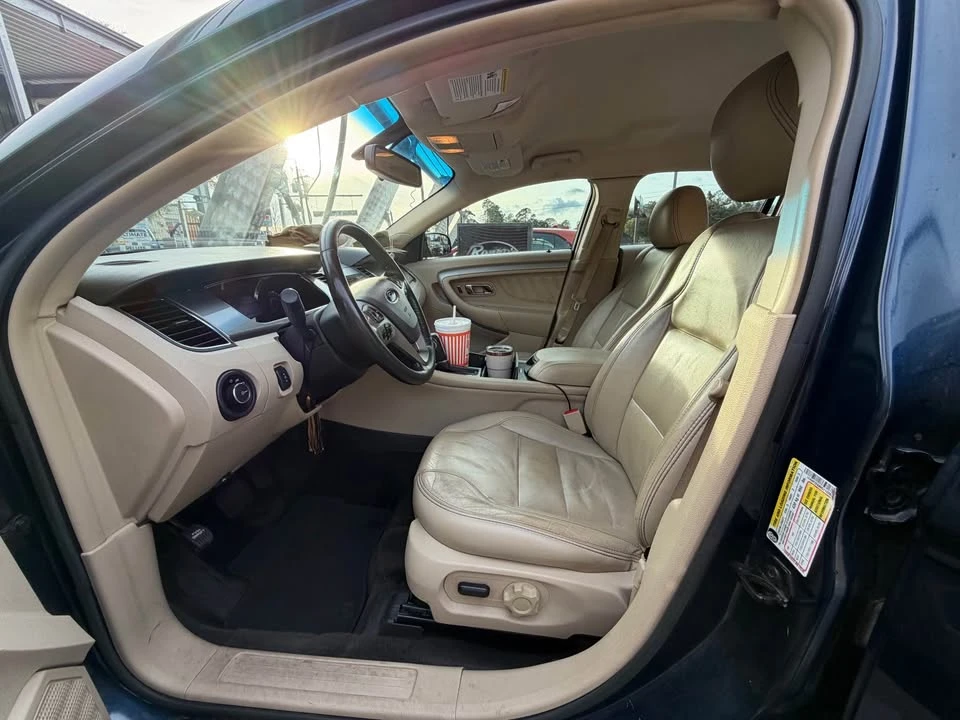 2017 Ford Taurus 6th Gen - Image 5 of 12