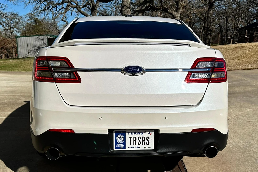 2017 Ford Taurus SHO 6th Gen - Image 5 of 31
