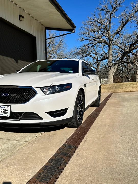 2017 Ford Taurus SHO 6th Gen - Image 25 of 31