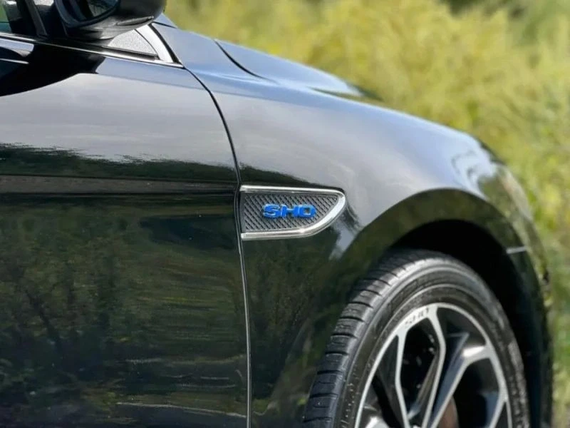 2017 Ford Taurus SHO 6th Gen - Image 9 of 12
