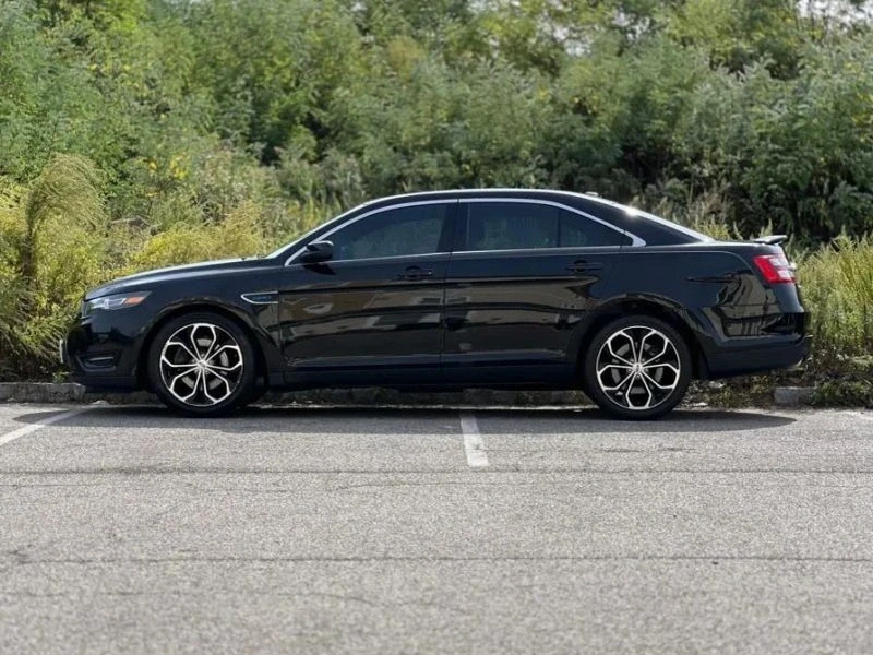 2017 Ford Taurus SHO 6th Gen - Image 5 of 12